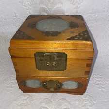 Vintage Chinese Jewellery Box