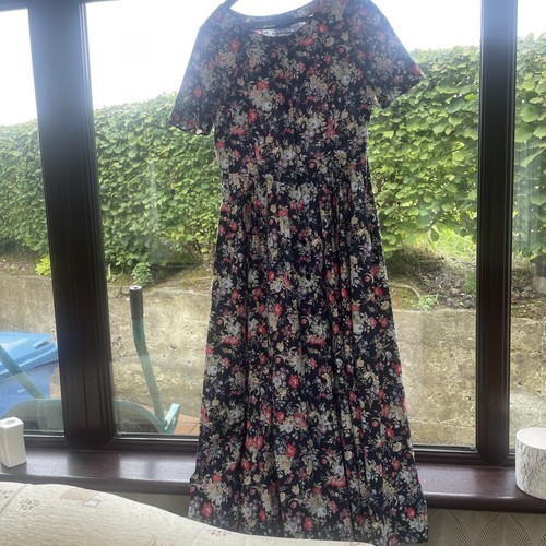 Laura ashley vintage navy - laura,