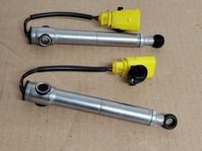 2 X 8V0823823F FOR AUDI A3