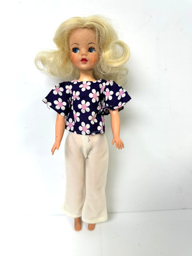 Sindy doll top - sindy,