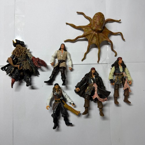 Pirates the caribbean - pirates,