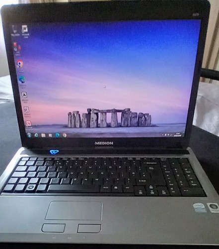 Medion akoya e6210 windows - windows, 7