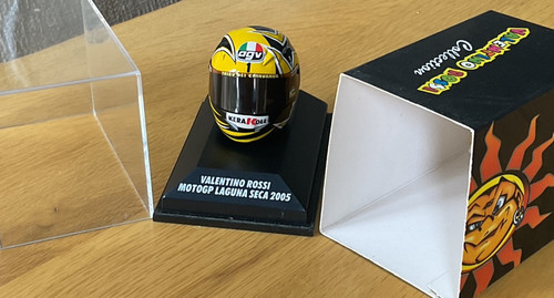 Minichamps valentino rossi - valentino,