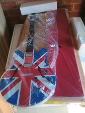 guitar shelf by NEXT