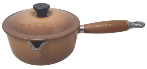 Vintage creuset hazelnut - le,