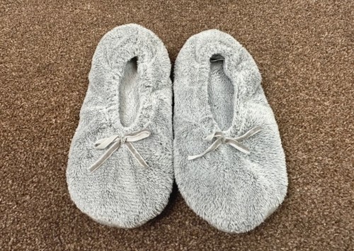 Primark grey fluffy slippers - grey,