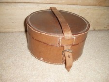 Vintage leather collar box