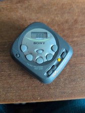 SONY SRF-M35 Walkman Portable AM/FM Radio - Tested & Working