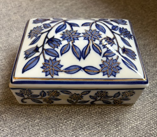 Blue and white - and, porcelain