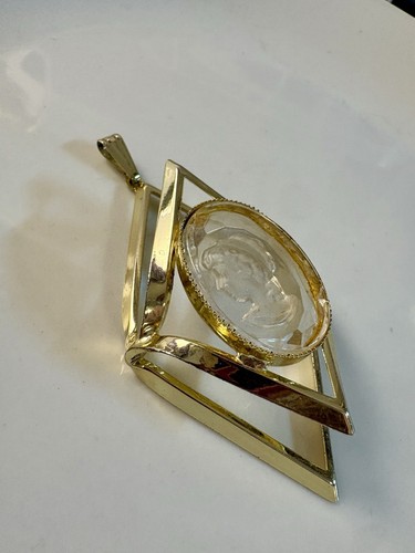 Unique vintage clear cameo - vintage,