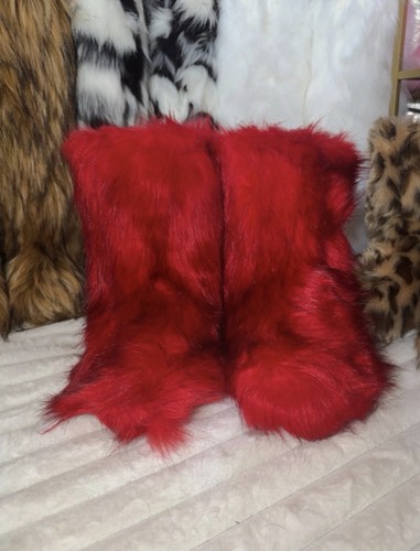 Red faux fur y2k - faux, alt