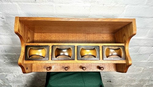 Scandinavian mid century - mid,