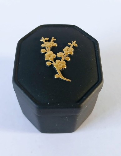 Wedgwood jasper black - black, gold