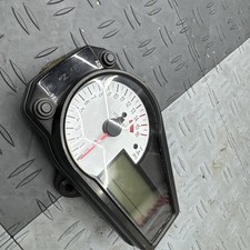 Suzuki GSXR 750 K1 Speedo /