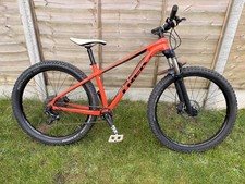 Trek Roscoe 8 Mountain Bike