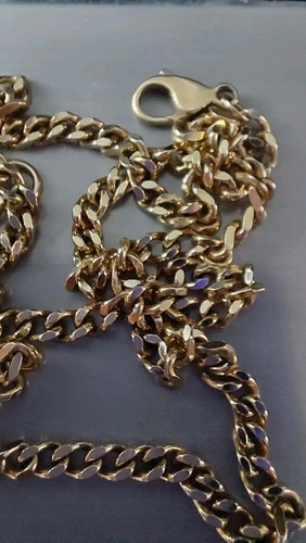 Weighty 9ct yellow gold - yellow,