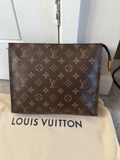 Louis Vuitton Monogram Canvas Toiletry Pouch 26 Excellent Condition