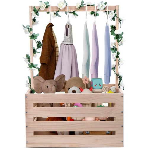 Wooden baby shower - shower, basket