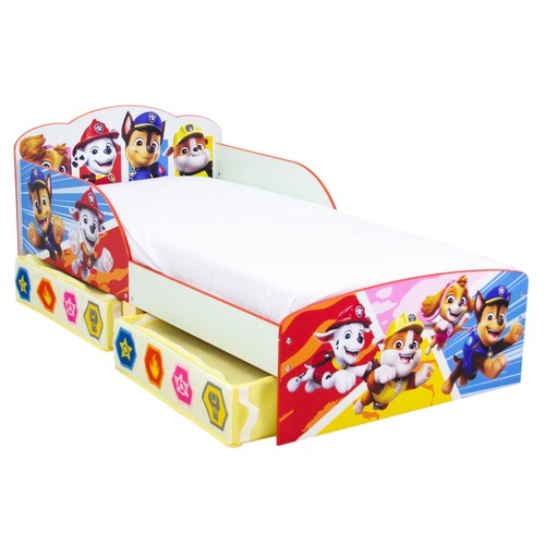 Paw patrol badges - paw, bed