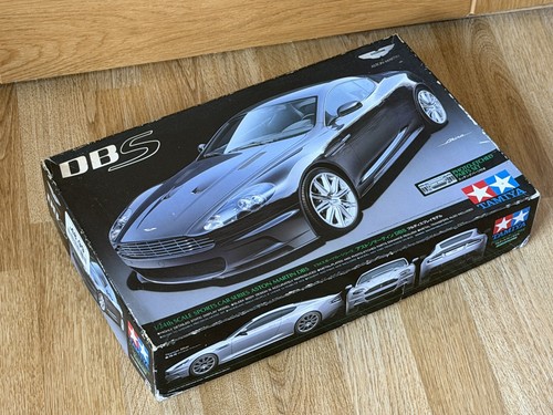 Tamiya aston martin dbs 24 - martin,