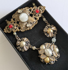 Vintage Czech jewellery. Necklace and brooch.