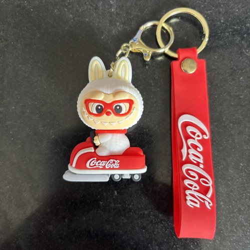 Coca cola keyring collectible - coca-cola,