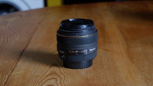 Sigma 30mm hsm lens - sigma, dc