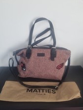 MATTIES Spain Tweed Bag With Shoulder Strap Sequin Heart Lips