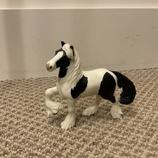 Papo gypsy cob piebald