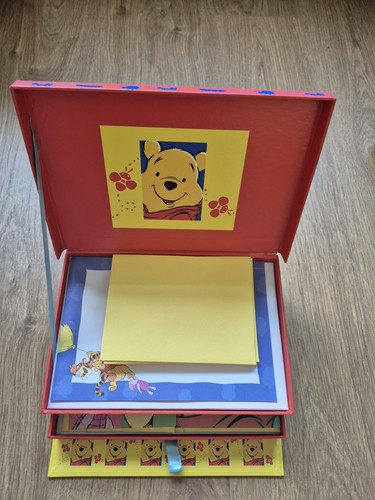 Disney winnie the pooh vintage - pooh,