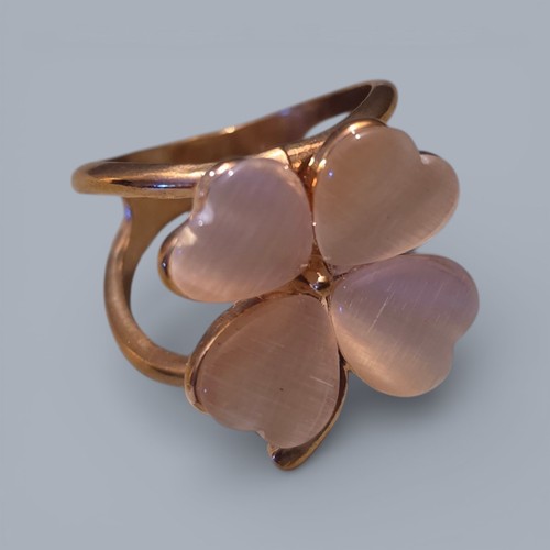 Gold tone beige - heart, clover