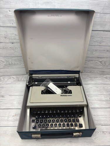 Olivetti dora typewriter - olivetti,