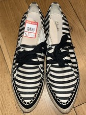 Clarks.New.Labels. Blue &