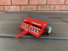 Britains Massey Ferguson 130