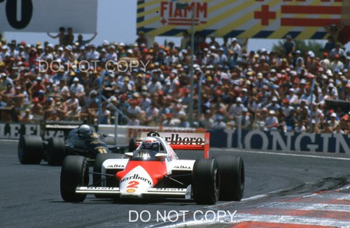 Niki lauda mclaren mp4 - lauda, mp4/2b