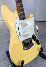 Squier Classic Vibe 60s