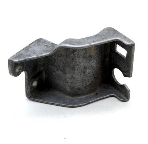Throttle cable bracket - cable,