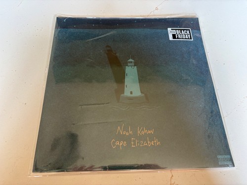 New noah kahan cape - noah,
