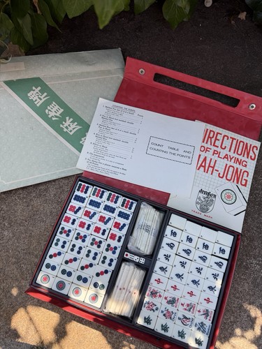 Vintage dragon boxed mahjong - vintage,