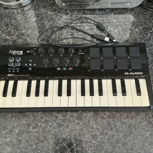 Audio axiom air mini midi - 32,