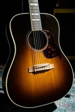 Gibson Hummingbird Pro / 2012