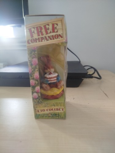 Tetley tea mini figures boxes - mini,