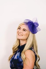 New Fascinator Women's Large