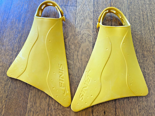 Finis fishtail learn - fishtail, swim