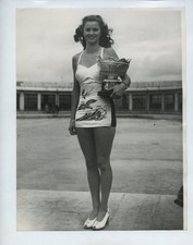 Beauty Pageant Glamour Sunday