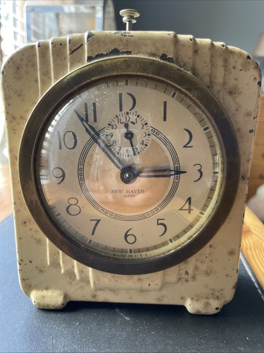Vintage metal table alarm - metal,