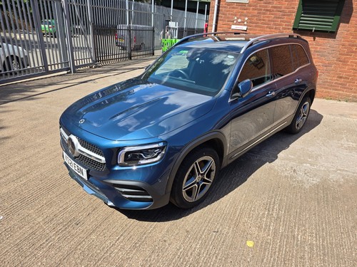 Mercedes benz glb - mercedes-benz, breaking