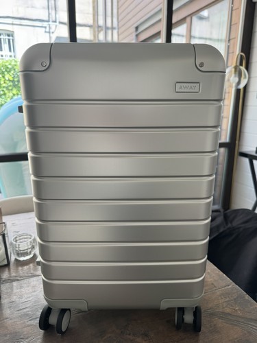 Away aluminium bigger carry - away,