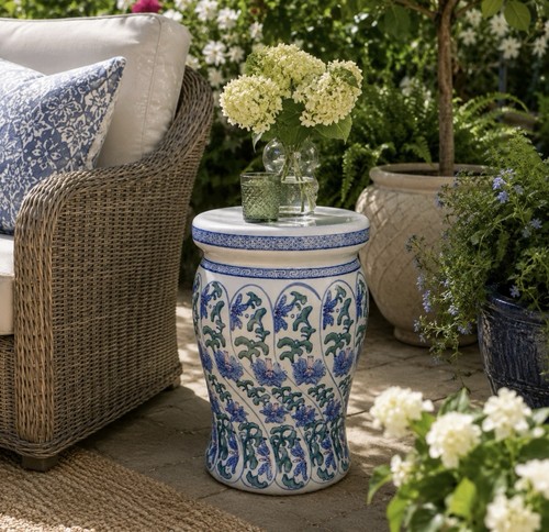 Vintage blue white chinoiserie - vintage,