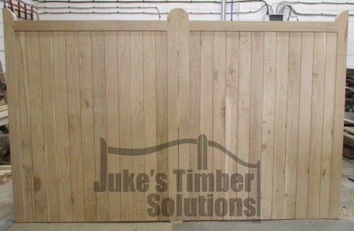 Wooden oak driveway - oak, gates